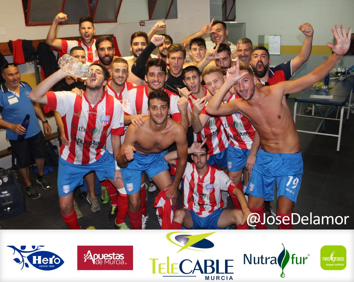 ¡¡Espectacular lo de esta familia!! ¡Conseguimos la SEXTA VICTORIA consecutiva en este inicio de liga de escándalo y nos colocamos como LÍDERES en solitario de la categoría! #SienteAlcantarilla❤️⚪️