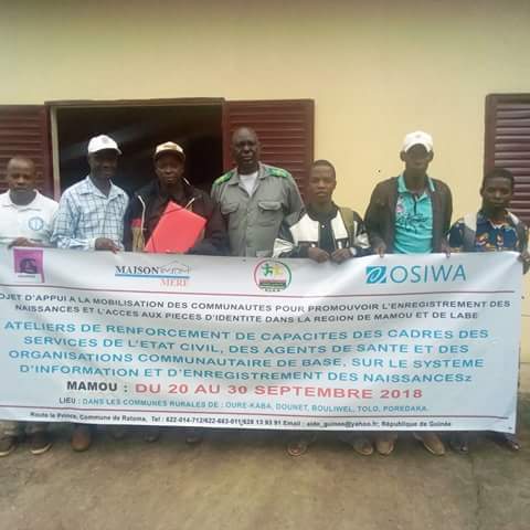 AideGuinee's tweet photo. Le tour de formation dans la prefecture de #mamou dans la sous prefecture de #Tolo sur l'enregistrement des naissances des enfants avec les OCB, Agent de Santé et L'Agent de l'Etat civil @OSIWA1 @osiwaguinee @osiwa #MaisonMere #UJAD et @ONGQVP https://t.co/i8o1eu5r7A