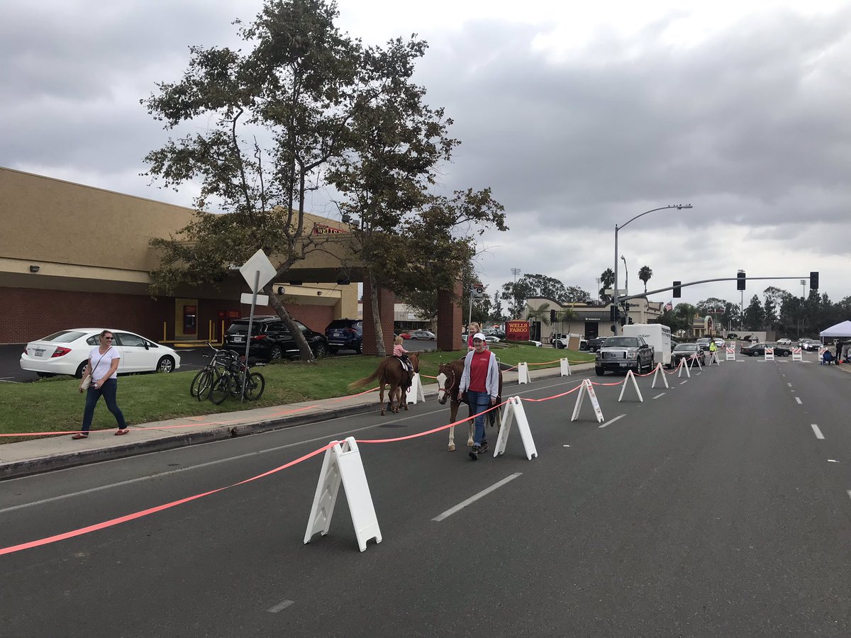 joepunsalan's tweet photo. Yes, we got horses! Come on out to the Mira Mesa Street Fair today from 10-5pm. Dancing, live music, games and of course our Marines! https://t.co/AG5XVMFbUh