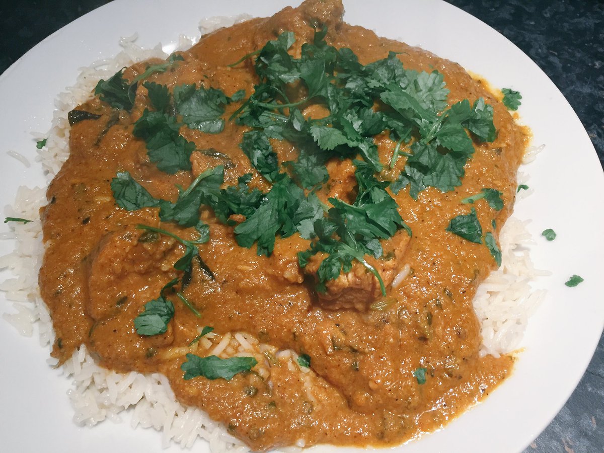 MancVsFood's tweet photo. To be fair, that is one of the best curries I’ve eaten in a long while. @TheCurryGuy you are a genius. Your books have enriched my life 😘 #chickenceylon https://t.co/MJq1ckBMzB