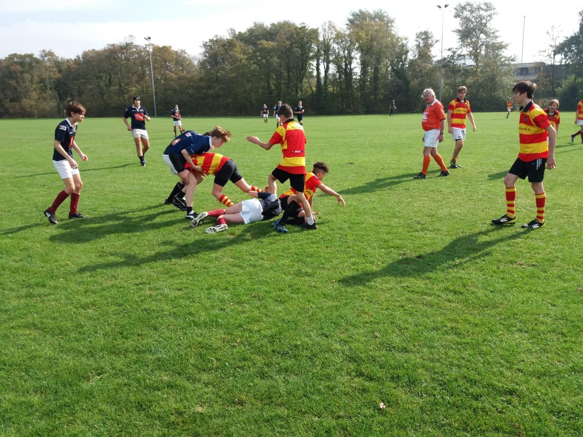 Het was weer een mooie rugbydag.
De TB waren lekker bezig in Alkmaar. De mini’s en colts in Haarlem. De cubs en junioren speelden thuis. Helaas voor beide geeen winst maar wel veel progressie. De colts wonnen met grote cijfers en lieten echt fantastisch rugby zien. #supertrots
