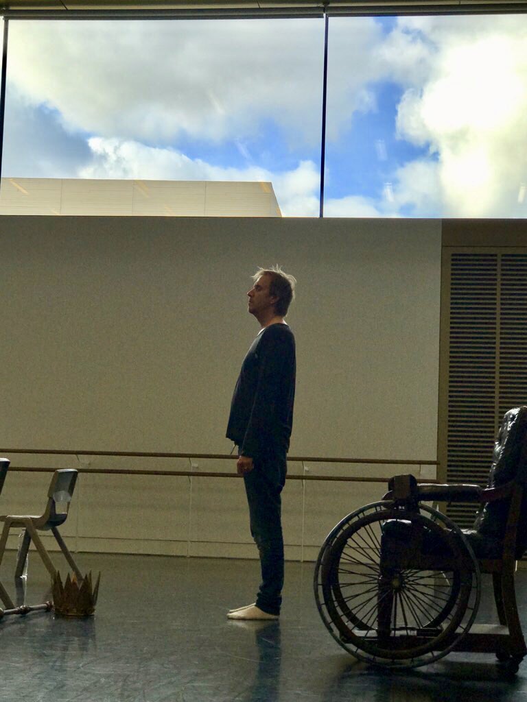 Pmarber's tweet photo. The King has Exited the building. Thanks all @NationalTheatre (photo by @debrajgillett) #ExitTheKing https://t.co/79HsoIYnSg