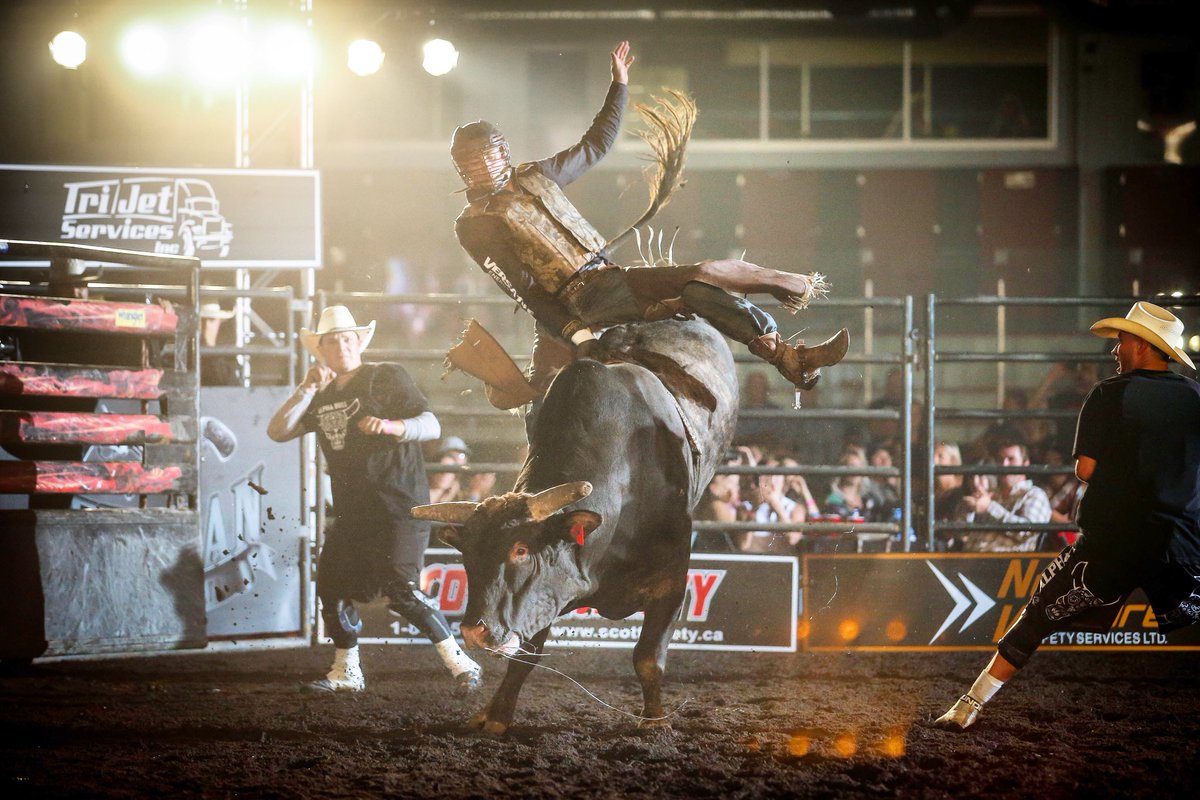 PBR Dawson Creek Presented by Lyons Production Services will feature LOCAL standout, Professional Bull Rider Jake Gardner on December 1st at the <a href="/EventsCentreDC/">Ovintiv Events Centre</a>. Get your tickets now!!! dawsoncreekeventscentre.com/events/detail/… <a href="/PBRCanada/">PBR Canada</a>