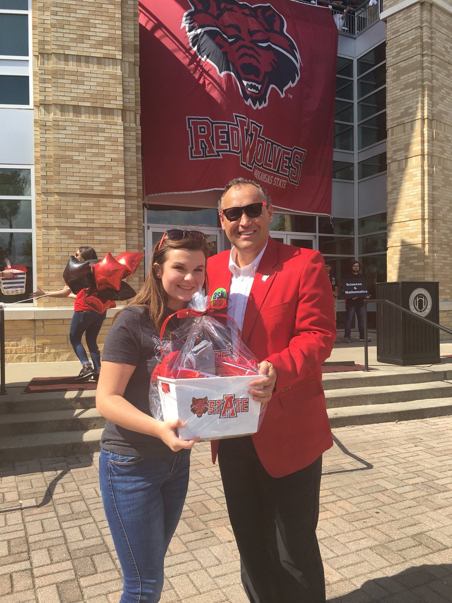 AStateAdmission's tweet photo. Congratulations to all of our giveaway winners from Pack Preview today! We are so excited for these future Red Wolves! https://t.co/UgozRF7ryC