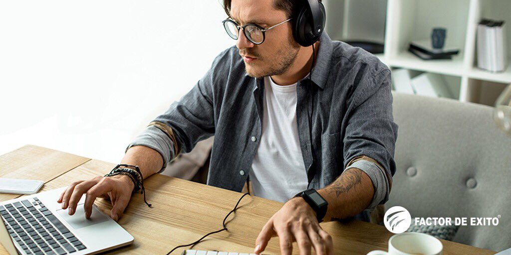 factordeexito's tweet photo. 🎼🎼 Para lograr atraer más clientes, las empresas han optado por implementar mejores estrategias, y una de ellas se llama jingle, que es una pieza musical de poca duración que acompaña a anuncios publicitarios y que es diseñado para ser recordado fácilmente #FactordeExito https://t.co/YdtWc4tirz
