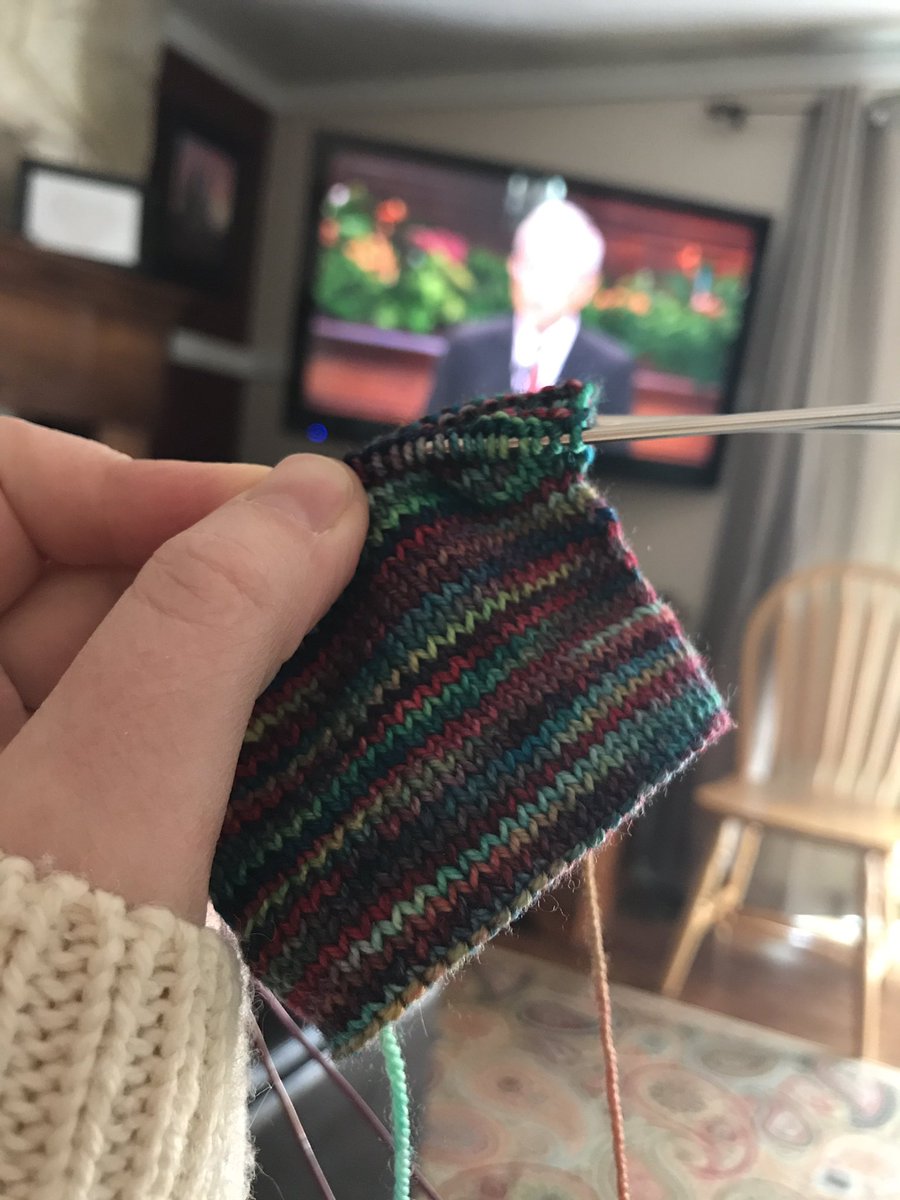 lindsaysknits's tweet photo. Mitten knittin’ #GeneralConference #eldergong https://t.co/GAAxcShSpj