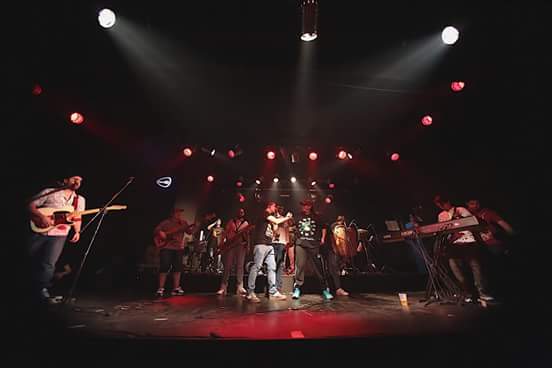DakosMusic's tweet photo. La rompió anoche ⏩ @Santaferia en #ClubTucumán #Quilmes⏩ Muchas gracias a los chicos de @metaguachaok y a #Traiko por el recibimiento. https://t.co/D2KAnb0Qa1
