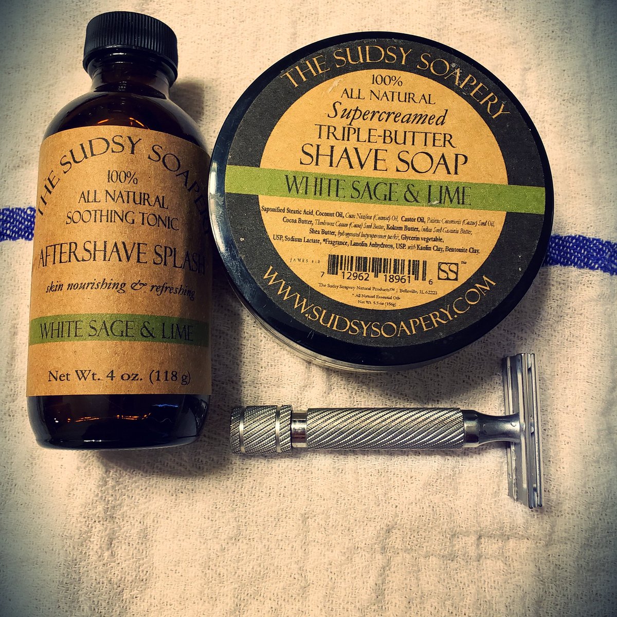 Today's #sotd! One of the nicest non-tallow soaps I've ever used with a fantastic scent to boot! Finished with their matching aftershave splash for a great post shave feel. Can't forget to mention the @razorockJoe Gamechanger with .84mm baseplate! #shaveofthenight #sudsysoapery