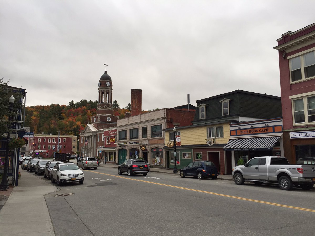 PlugInSites tweet media