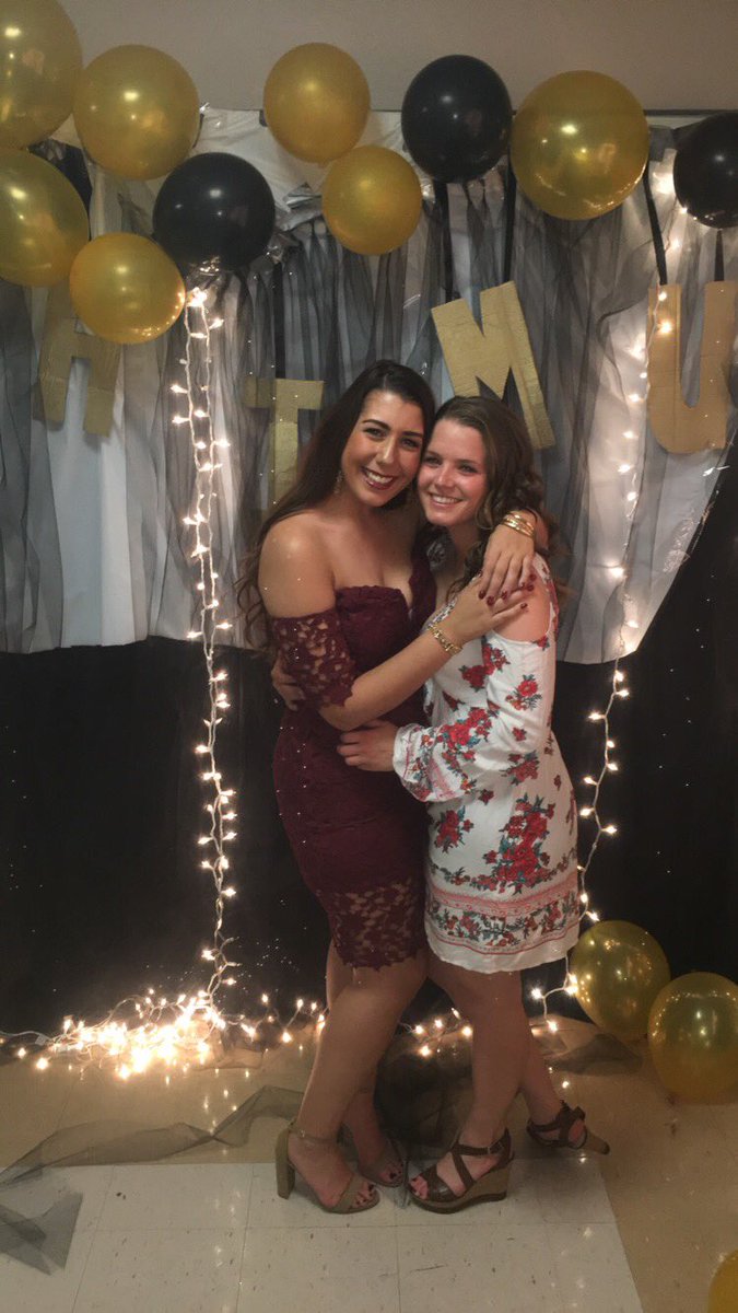 emilyfolk1's tweet photo. @katievallone happy birthday to an amazing person! loveeee you 💛💛 https://t.co/v1Qk0sbXAP