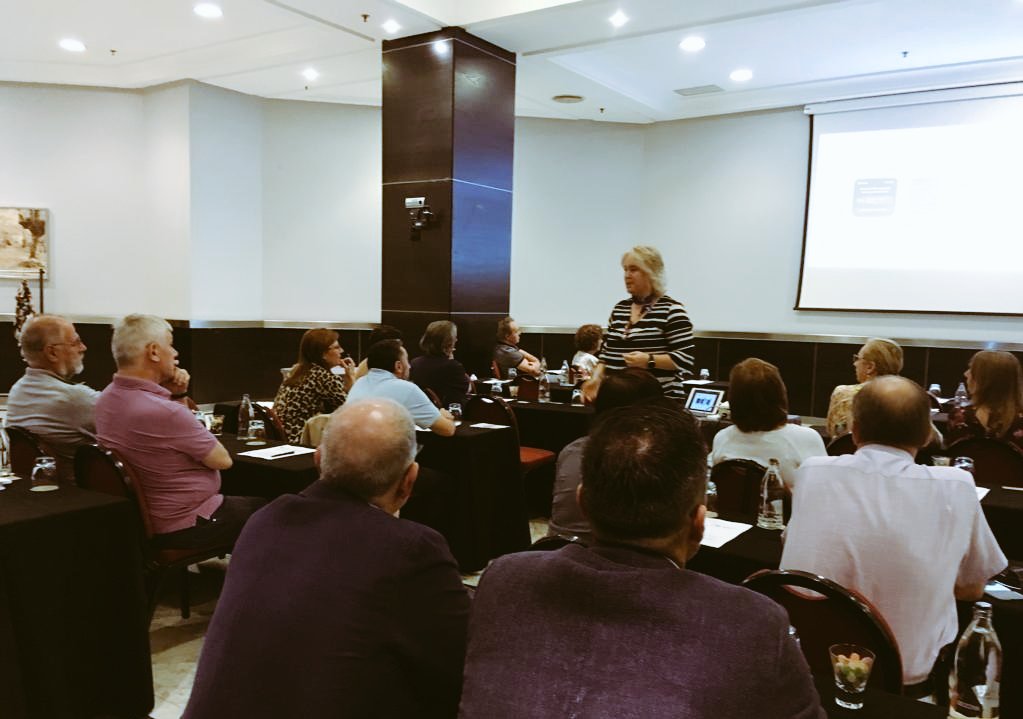evaanyon's tweet photo. #Pocket, aplicación que ha gustado mucho en los talleres de #AtenciónPrimaria de esta mañana. Mejorando en productividad para mantenerse al día en temas de actualidad médica de manera más eficiente. #SEMERGENGaliciaFormación #AppAP #Formación #Productividad https://t.co/ewcLVwfNEV