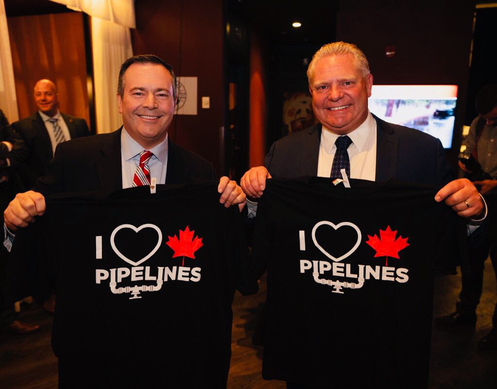 The #oilsands is forecast to generate $256 billion in tax revenues over the next decade.

There’s more than 1,500 companies in Ontario that supply the sector.

Global oil demand is growing, thank you <a href="/jkenney/">Jason Kenney 🇨🇦🇺🇦🇮🇱</a> &amp; <a href="/fordnation/">Doug Ford</a> for supporting natural resources that are  #MadeInCanada