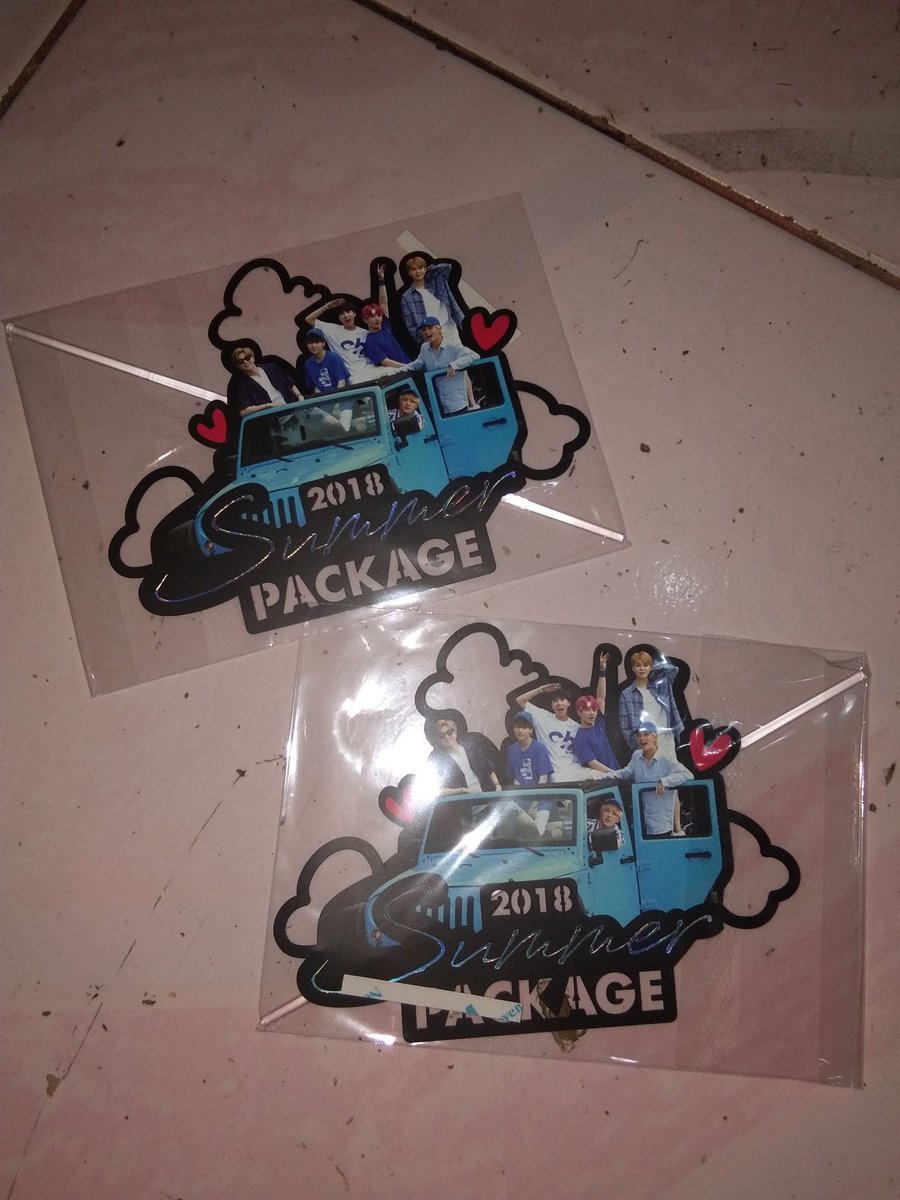 ksquareph's tweet photo. RT HELP! 🇵🇭
[#KSquarePHUpdates]
!ONHAND!
BTS Summer Package in Saipan Travel Topper (2 pcs.) 
₱250

#BTS https://t.co/0Tm5M42GhD