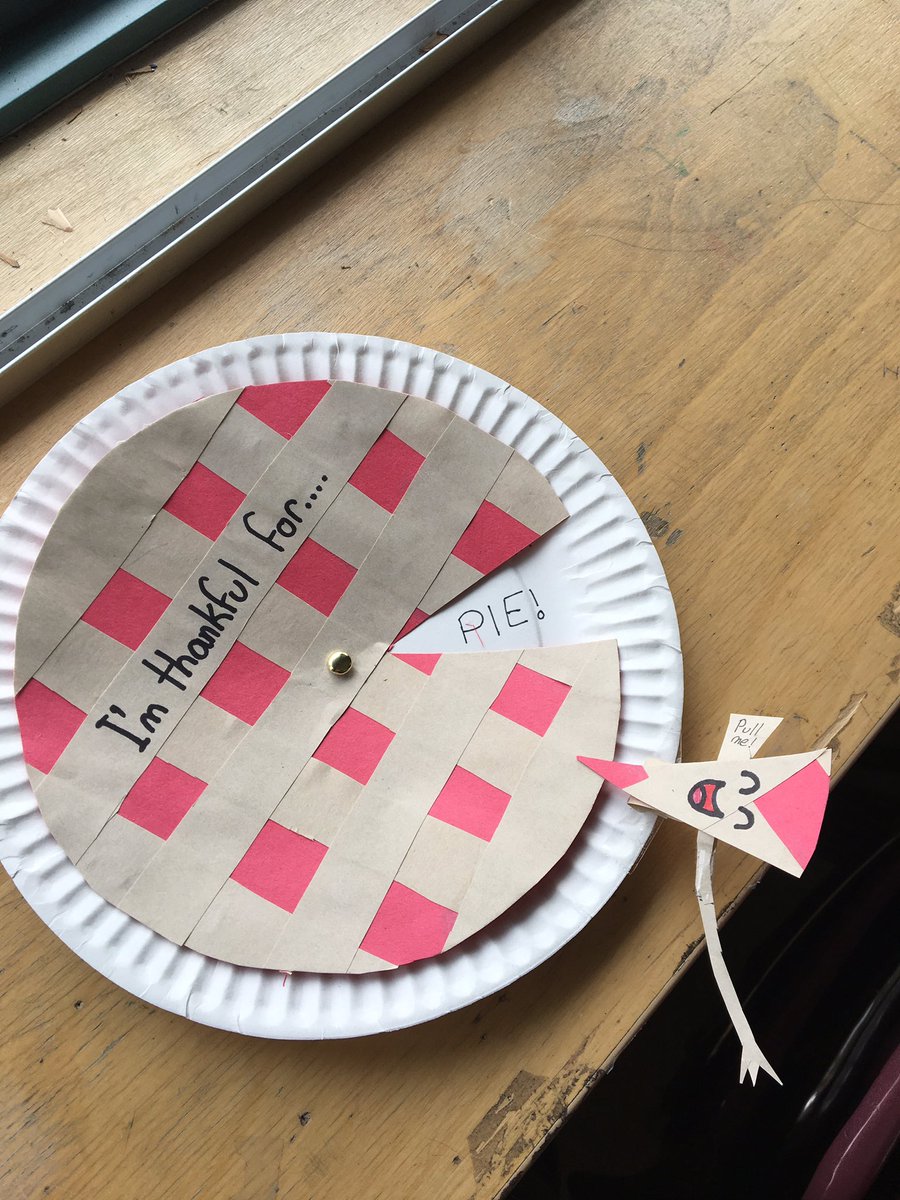 MsOskam's tweet photo. #OSEdiv14learns  made “thankful” pies. I loved hearing about what my students are thankful for ♥️ #sd53 @NighthawksOse https://t.co/eshm2AM8V3
