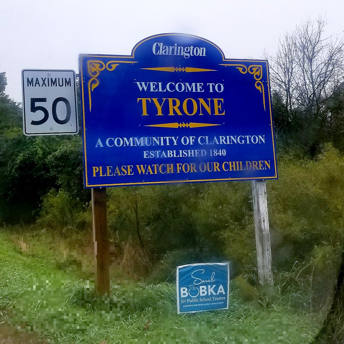 sarahbobka's tweet image. Here's to those out putting up #ElectionSigns in the drizzle - saw several teams out installing and repairing today. My #SignCrew is mostly still in carseats, but they are a supportive and enthusiastic crew nevertheless!
On Oct 22nd ... #VoteBobka #ClaringtonVotesMatter