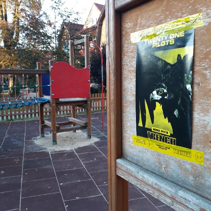 banditossulecin's tweet photo. Plac zabaw niedaleko szkoły i ZHP
05.10.18r.
#localbanditos #localbanditossulecin #localbanditossulęcin #sulecin #sulęcin #banditotour #clique #trench #tøp #twentyonepilots https://t.co/WvgoKtxLoz