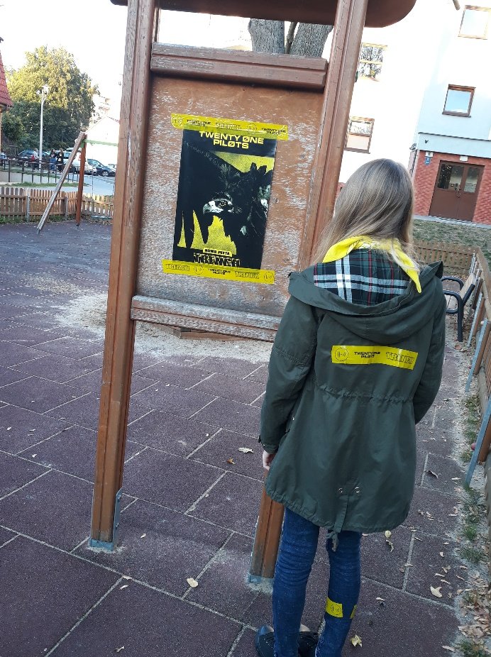 banditossulecin's tweet photo. Plac zabaw niedaleko szkoły i ZHP
05.10.18r.
#localbanditos #localbanditossulecin #localbanditossulęcin #sulecin #sulęcin #banditotour #clique #trench #tøp #twentyonepilots https://t.co/WvgoKtxLoz