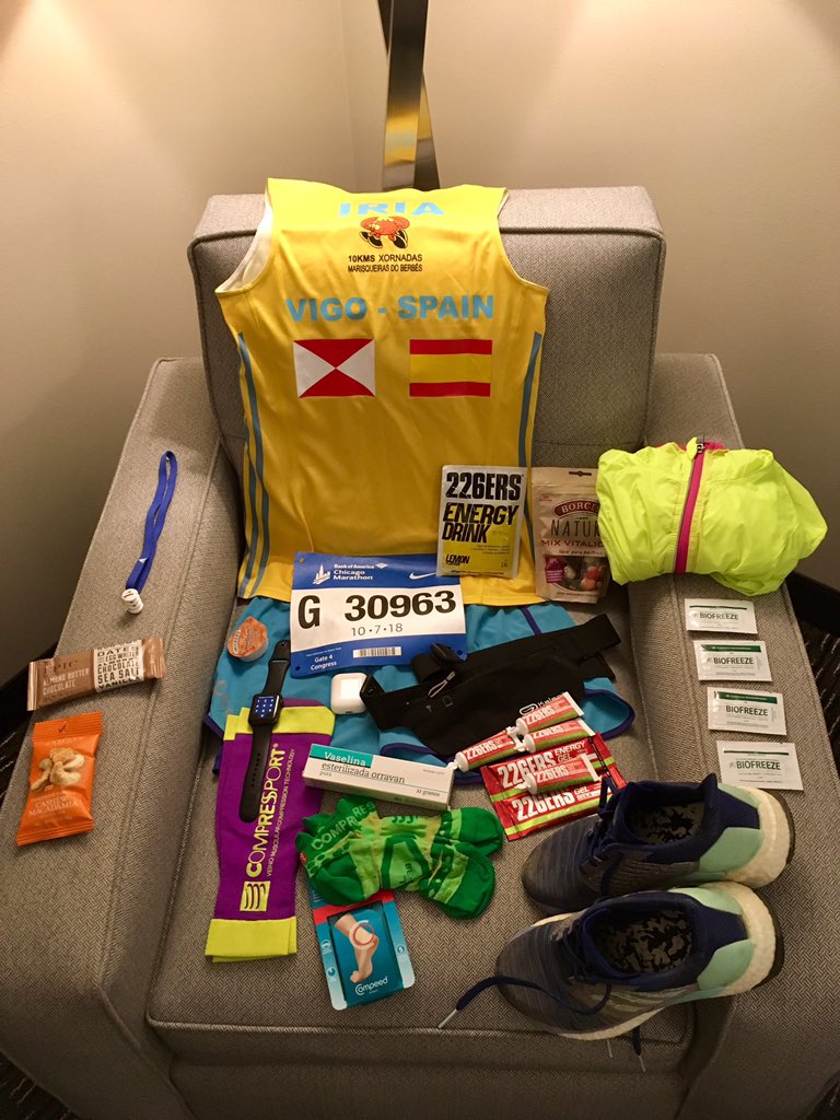 tonhodiaz's tweet photo. @ChiMarathon @irialagaron #marathon #chicago #vigo #226ERS #Adidas #SolarBoost #Compresport #Apple #Athletics #Biofreeze #Borges #BankofAmerica #soltadalgo #paralapróximaunpatrocinio https://t.co/zzsrWKcOBp