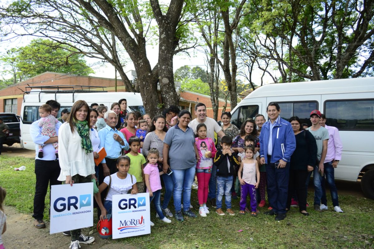 generenovadora's tweet photo. Hoy visitamos el barrio "Los Paraisos" de Posadas, donde compartimos actividades y servicios para la familia.

Gracias a todos los vecinos que se acercaron a participar.

Siempre con la misión de estar #CercadelaGente.

#GR #MoReVi https://t.co/w3Z4bB7I1b