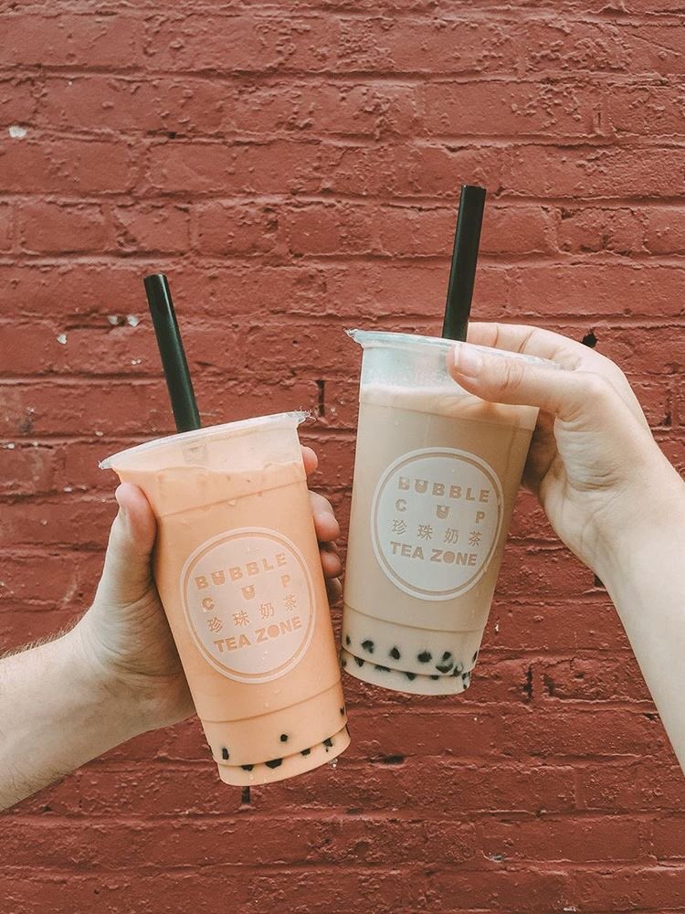 bubblecuptea's tweet photo. Grab Thai tea or Classics milk tea to enjoy the rest of weekend! 
Which one will you prefer??? 📸: @tocoffeewithlove 
#bubblecupteazone #bobamilktea #thaitea #milktea #showmecomo https://t.co/SbKeWu7RMv