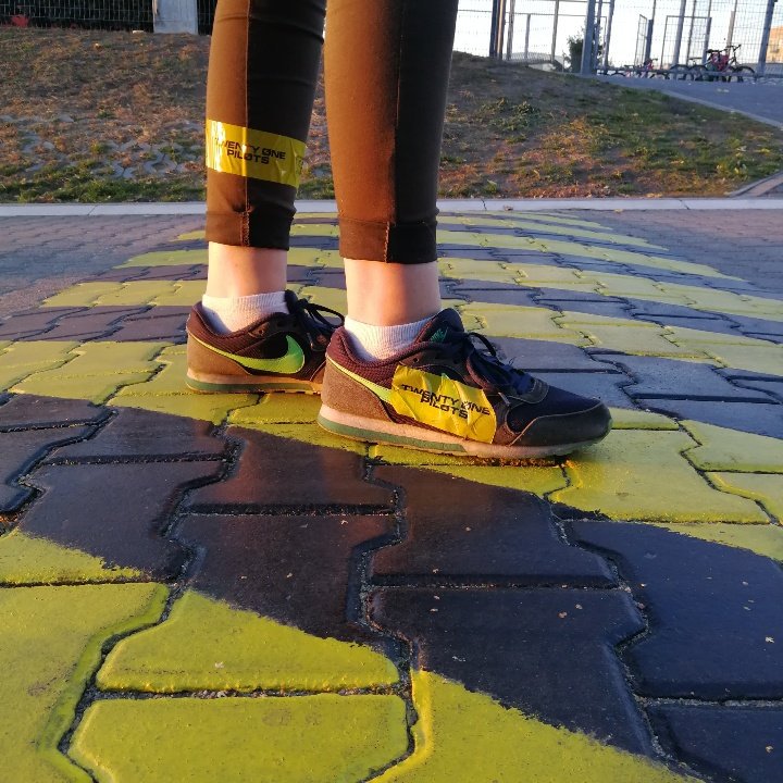 banditossulecin's tweet photo. Okolice szkolnego boiska
05.10.18r.
#localbanditos #localbanditossulecin #localbanditossulęcin #sulecin #sulęcin #banditotour #clique #trench #tøp #twentyonepilots https://t.co/RxD8QlP6KR