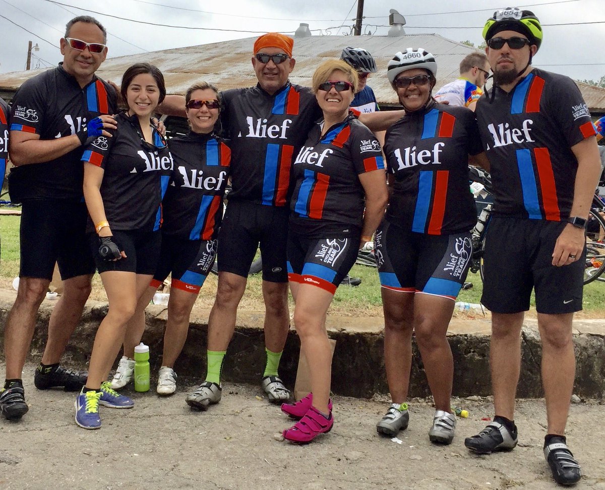 AliefCycling's tweet photo. Get healthy! Get Fit! Join the Alief Cycling Team! Stay tuned for more information! @AliefISD #aliefmission https://t.co/EbtYsHYRUG