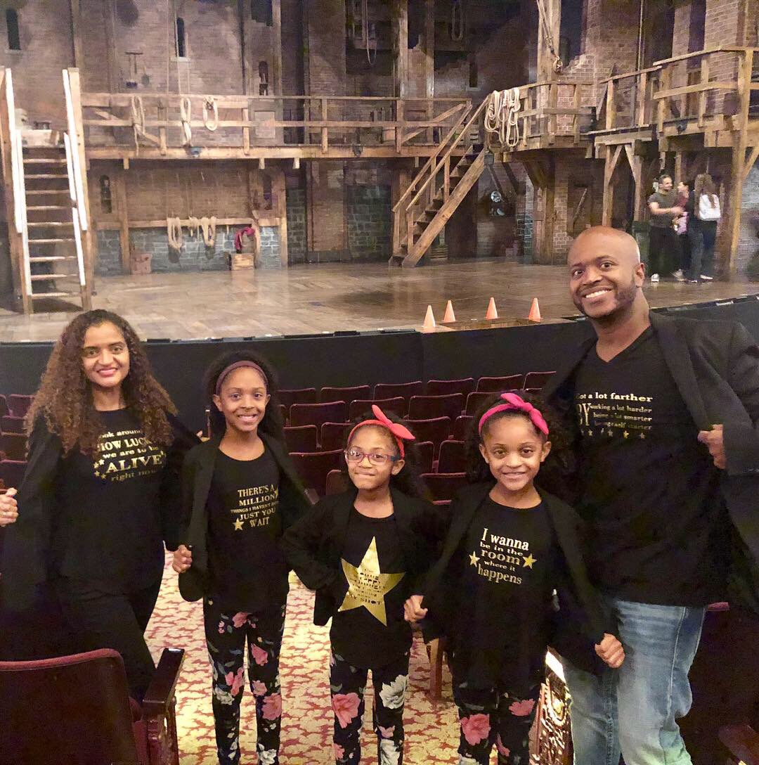 Str8OuttaGuate's tweet photo. Thank you, @Lin_Manuel, for reminding us that WE are creative, brilliant, and a force to be reckoned with.
#TheCorreiasTakeHamiltonNYC
#NotThrowingAwayOurShot
#RepresentationAlwaysMatters https://t.co/H1Nh7vQAuX
