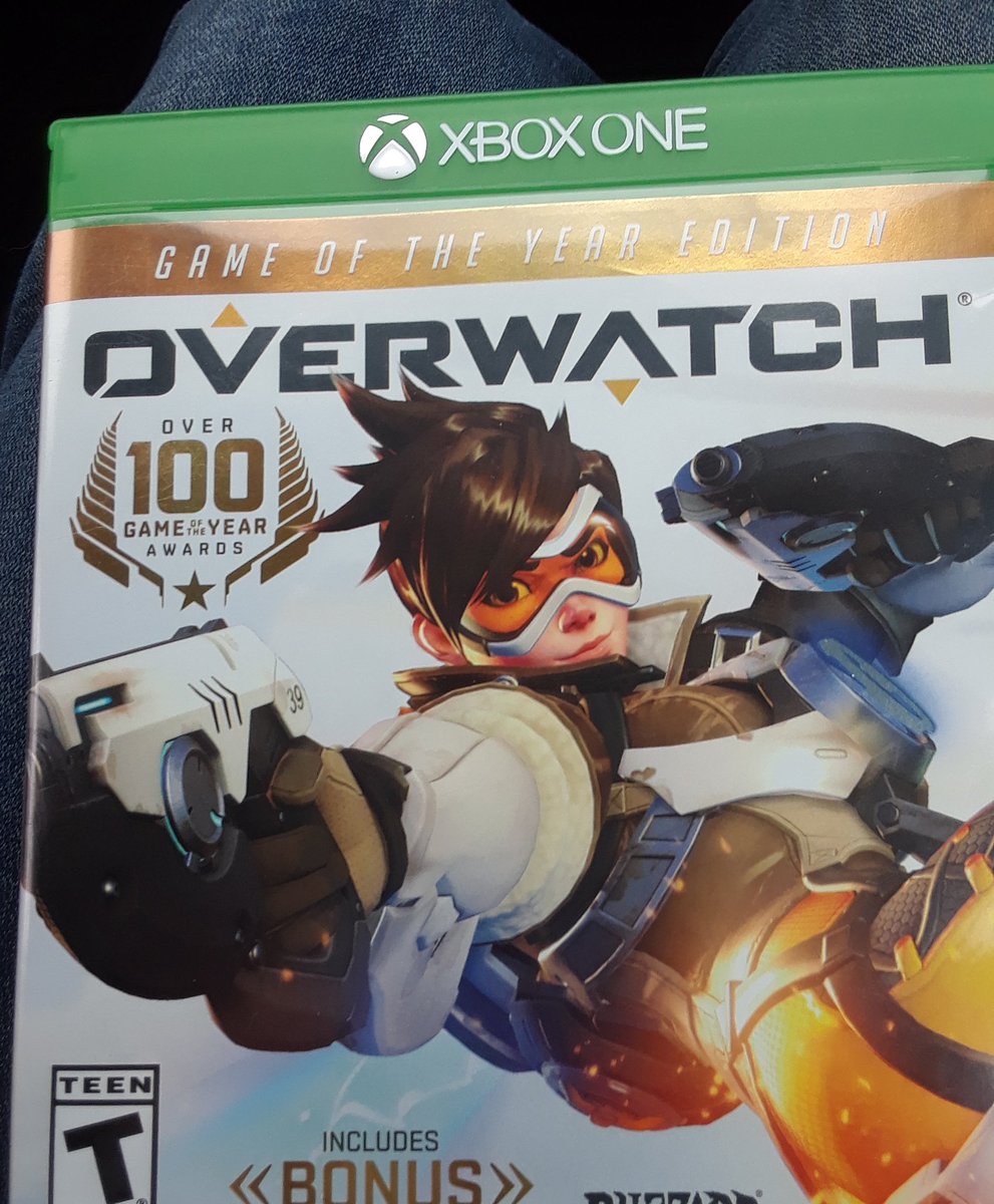 videothekingof's tweet photo. Got this today 
#overwatch #xboxone #xboxlive #xbox #gamecollector #videogamecollection #videogames #gamer #gaming #videothekingof https://t.co/VqHdIsOIDp
