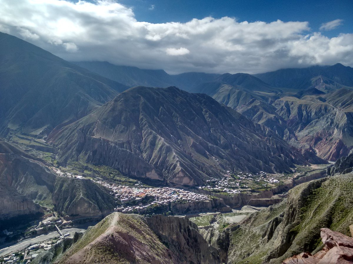 daanicoullery's tweet photo. #PongamosUnaFotoDePaisajesDeArgentina Iruya-Salta https://t.co/j2AovphLyj