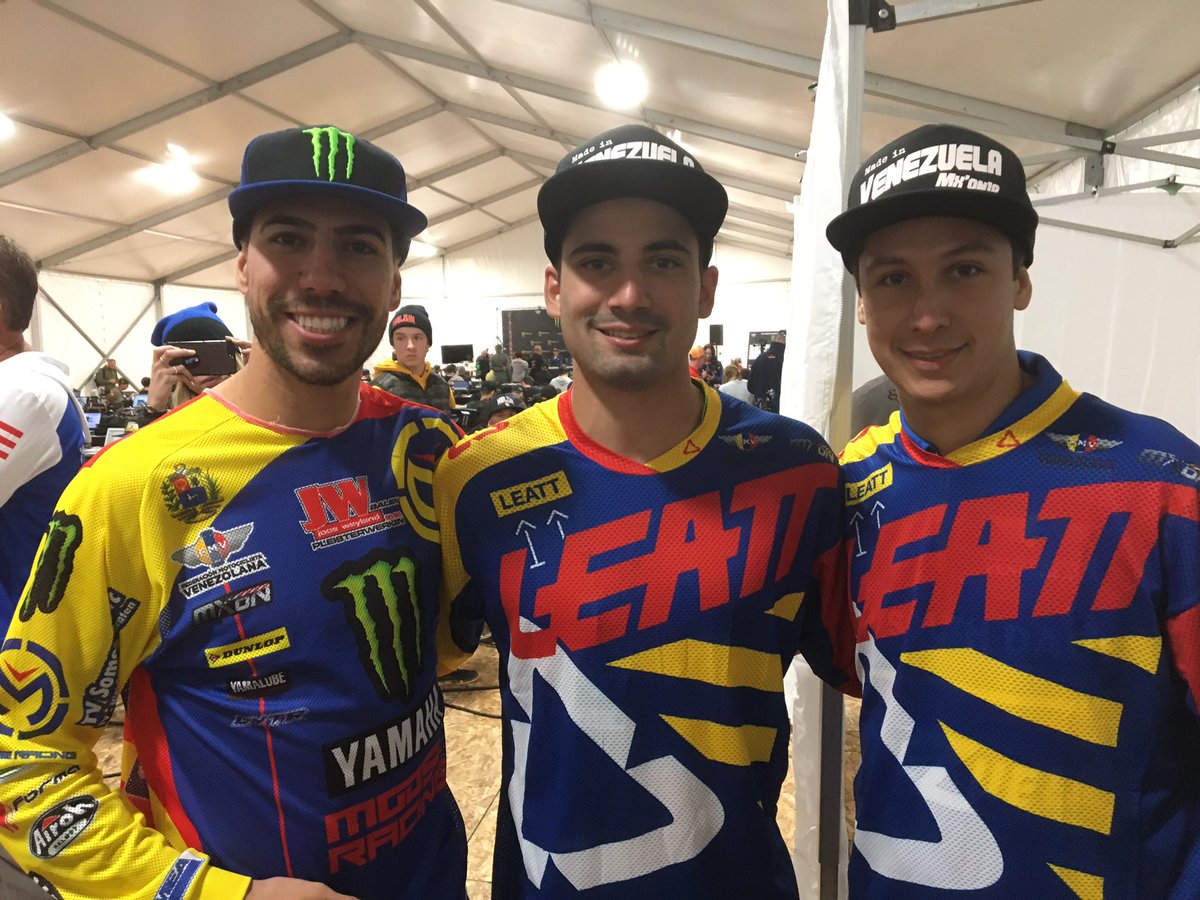 Excelente actuación de #venezuela q logra entrar por primera vez al grupo A para mañana. Todo mérito de un sólido equipo formado por Anthony #Rodriguez , Lorenzo #Locurcio y Carlos #Badiali . El reconocimiento para <a href="/nicocardona13/">nicolas cardona</a> como manager q juntó los recursos y coordinó todo