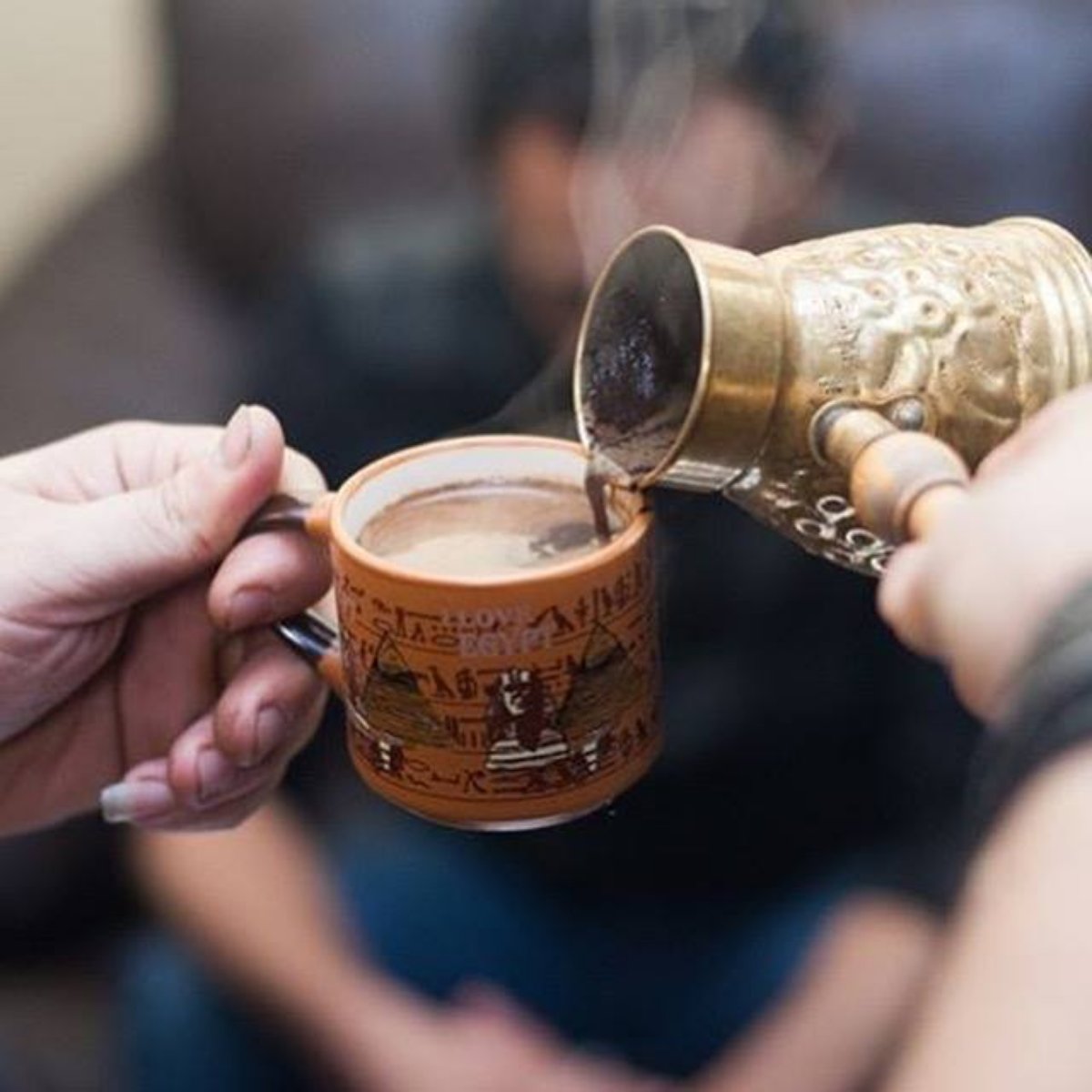 PyramidsHookah_'s tweet photo. A hug in a mug. https://t.co/4CjjBav967