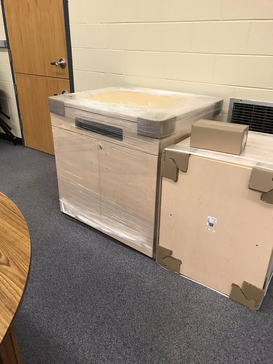Mediadchs's tweet photo. Big things are happening this week in the #DCHSMediaCenter! Can’t wait for the big reveal! #d300 https://t.co/bWdJPaNmH8