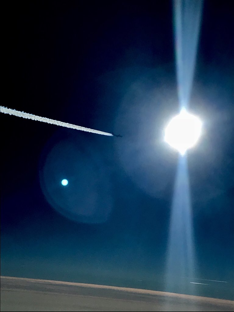 av8alot's tweet photo. Something just perfect. 
#avgeek https://t.co/pPskrLuqN5