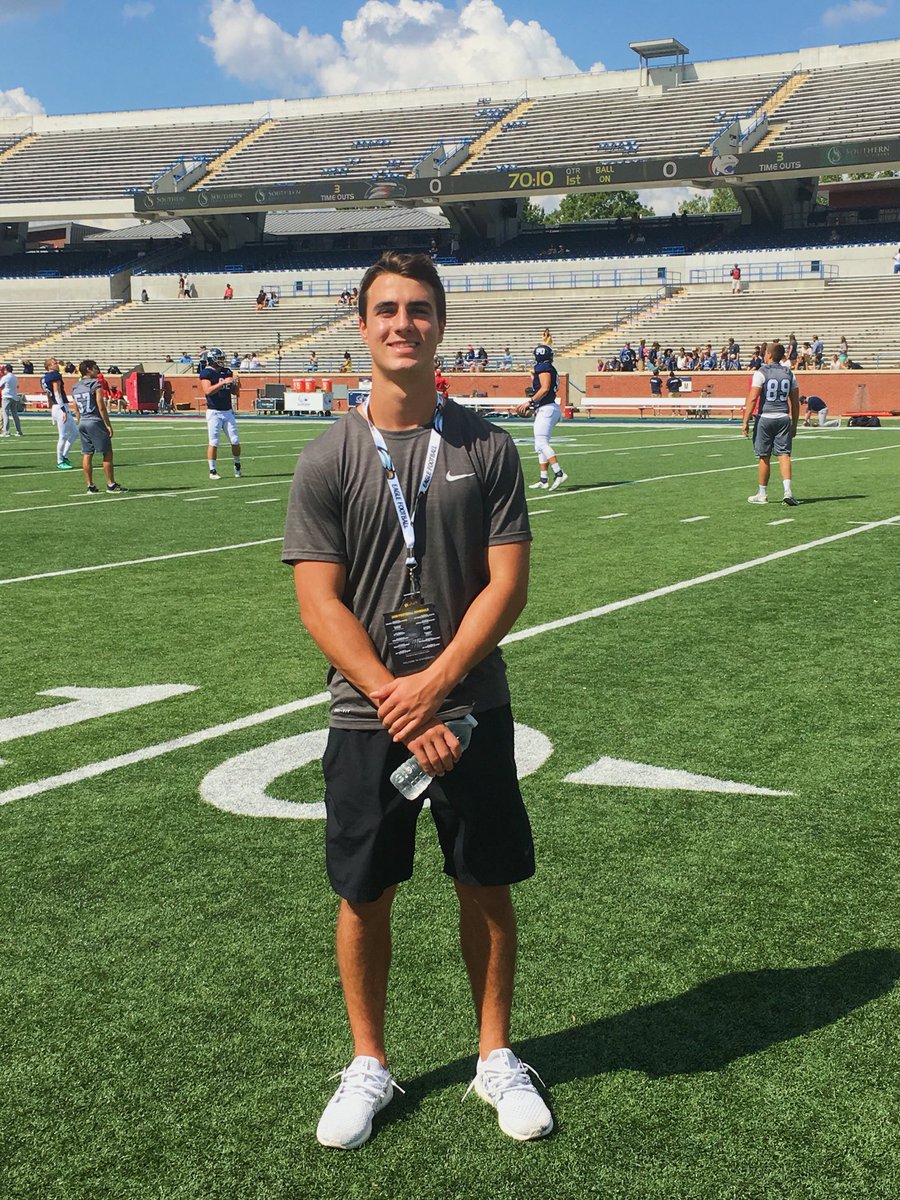 Fun visit at Georgia Southern today!🤘🏽Good game and atmosphere #GATA