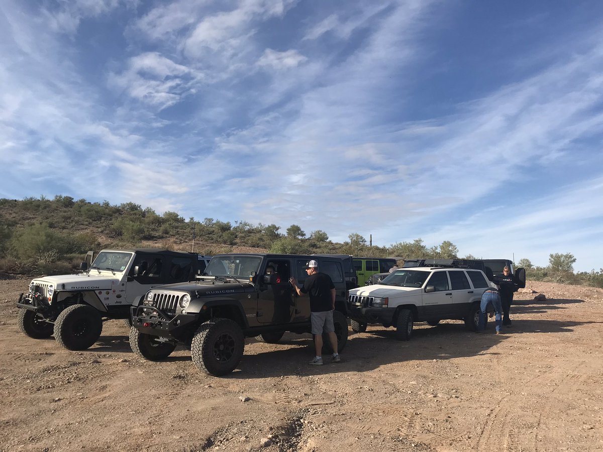 BrigetteDP's tweet photo. Great day with members of the Town of Gilbert 4 wheelers club! Past & present employees from many different departments having fun in the outdoors on the backroad to Crown King! #LifeInGilbert #GilbertWellness https://t.co/acOItZRj7g