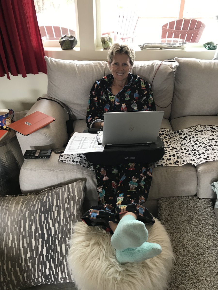 Just another typical #SaturdayMorning at the cabin. #DocZ #CCnDoc #WeekendWorkday #AllWorkNoPlay #WhyWeWork #WorkHardPlayHarder #WorkInYourPJs