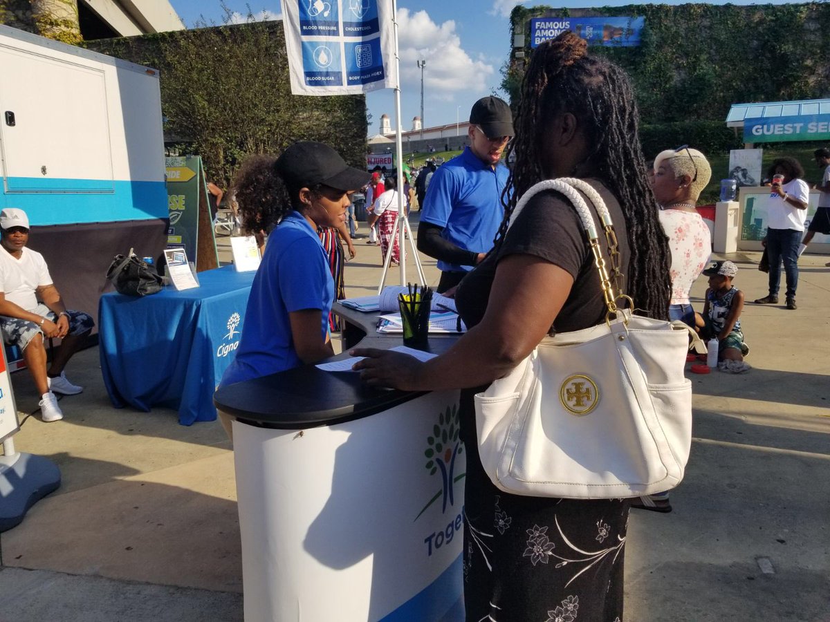 SteveWilson2018's tweet image. RT Cigna: "Our #GoKnowTakeControlTour is having a blast at Praise1025's #PraiseInThePark in Atlanta, GA. Be sure to stop by our mobile unit until 9 p.m. to learn your 4 health numbers with a free biometric screening. #CignaAtlanta https://t.co/ExXRbaSpdN"