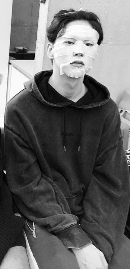 บีนี่ควอนครับแม่ ᯅ̈ tweet media
