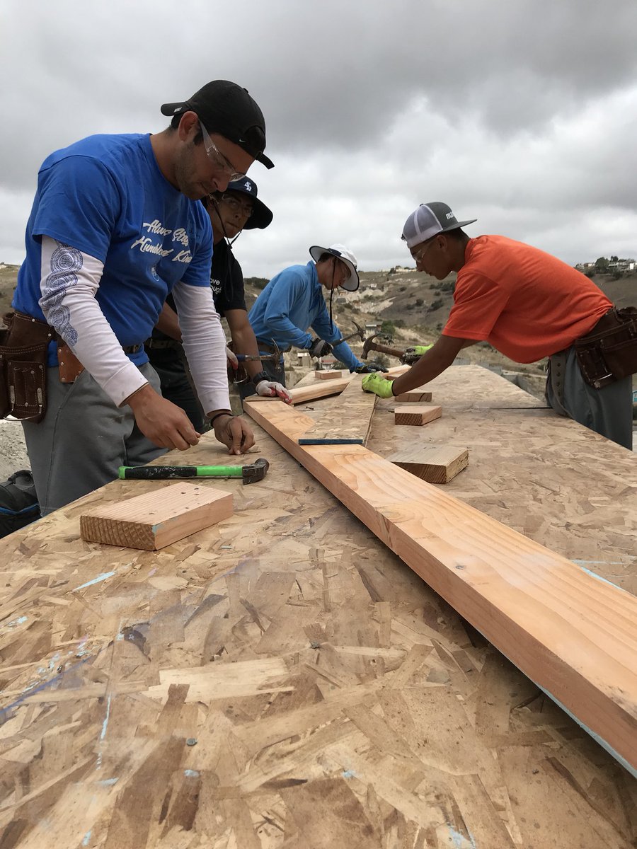 USDbaseball's tweet photo. Today we had the unbelievable opportunity to serve two beautiful families in Rosarito, MX with Homes For Hope. With just Day 1 in the books, our boys got after it and are looking forward to completing both the houses tomorrow. Here is a peek at the progress thus far! https://t.co/4fGsuLCz2q