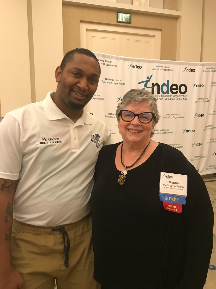 DanceWchs's tweet photo. @WhitesCreekHS @DanceWchs Teacher &amp; @NHSDAofficial Chapter TN0017 Sponsor with @NDEOdance Executive Director #ConnectLeadLearn #CobraRigor #ndeo2018 #exceedinggreatexpectations #CobraUp #Professional Development @MNPSNorthwest https://t.co/3q0q9VcY0k
