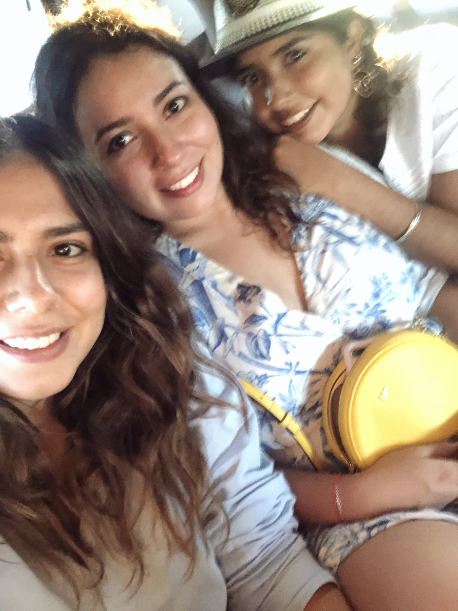 tanairiRobledo's tweet photo. Trillizas 👸🏾👸🏽👸🏿 💕✨ #forever31 @KenyaRobledo @analucette #beias https://t.co/ACcdVZnYjh