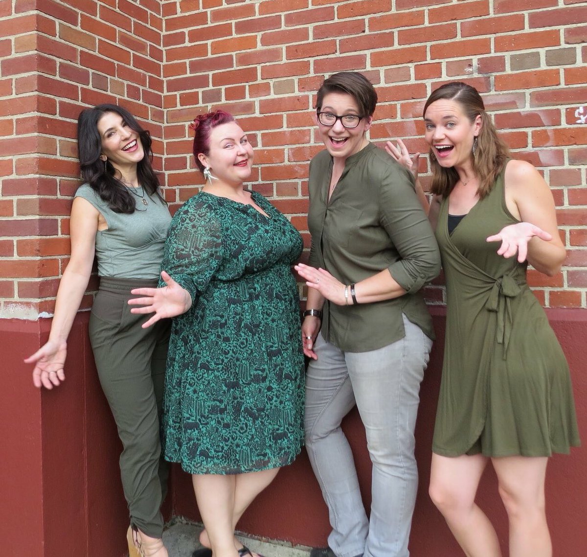 CabSavJC's tweet photo. From torch to top forty: Tomorrow at 3 pm in Jersey City, Cabaret Sauvignon sings at Eonta Space! Come see Great art, meet our newest Member Shanna, hear our new tunes,&amp; celebrate @JCAStudioTour ! https://t.co/1w1LpHyU7L #jerseycity #jcast2018 #journalsquare #acapella #girlgroup https://t.co/NEO69ga8ZN