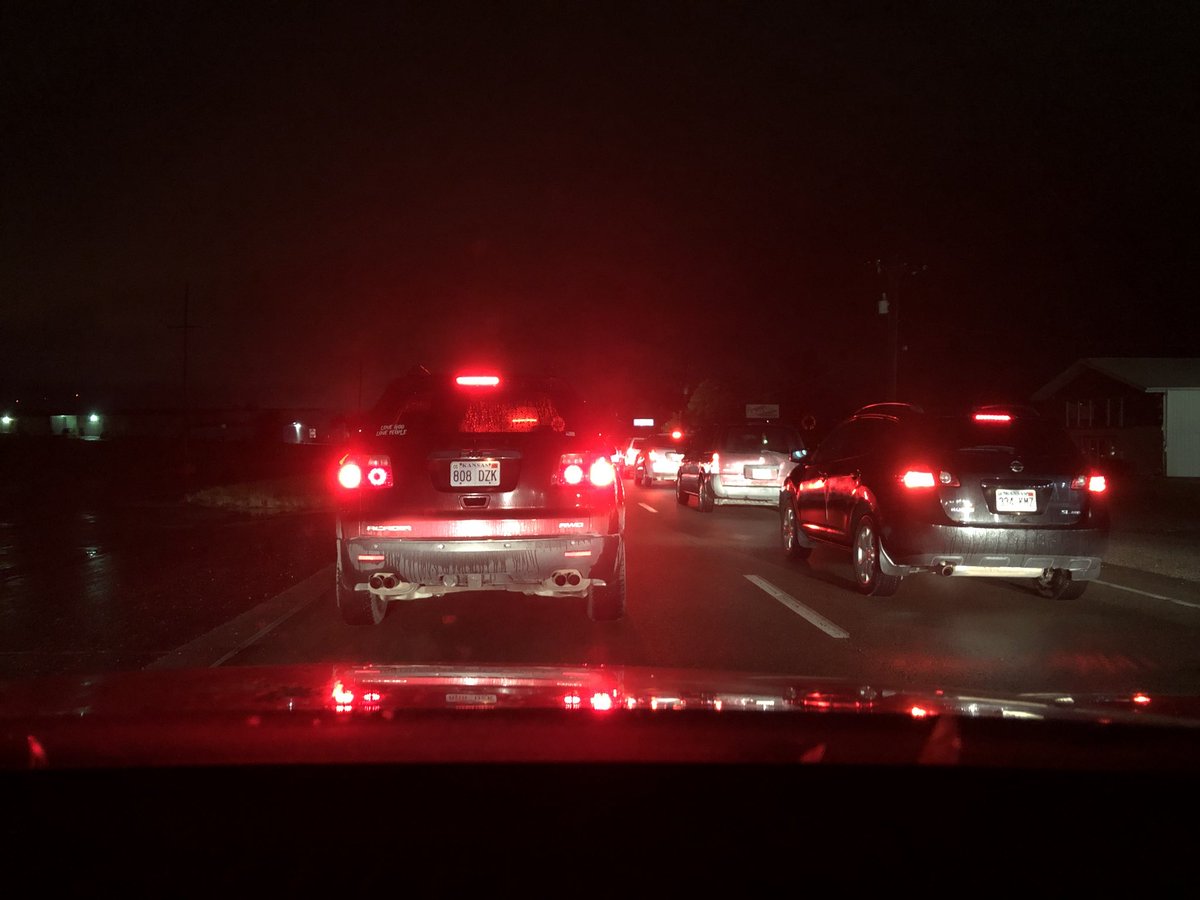 HannahBrandt_TV's tweet photo. Cars are stopped all down Topeka Blvd as police block the road so @realDonaldTrump ‘s motorcade can get through. #TrumpTopeka https://t.co/A0zc3XnjgH