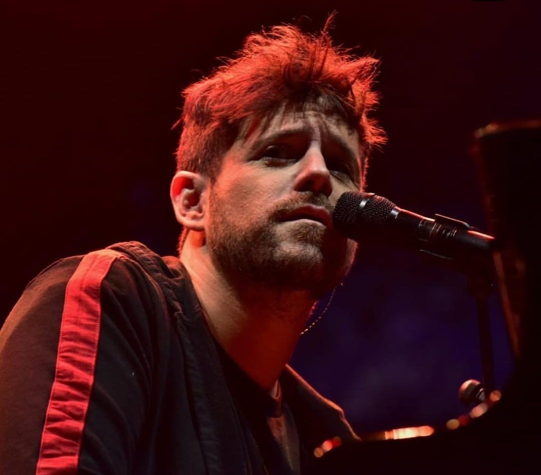 esthearsa's tweet photo. HOY Valladolid ha vibrado contigo.
HOY tu PATIO no estaba vacío.
HOY tampoco has caminado solo
HOY he disfrutado como una enana.
HOY y SIEMPRE PABLO LÓPEZ 💛

Fotos: @PandoraConcert https://t.co/RPbLNtEHHu