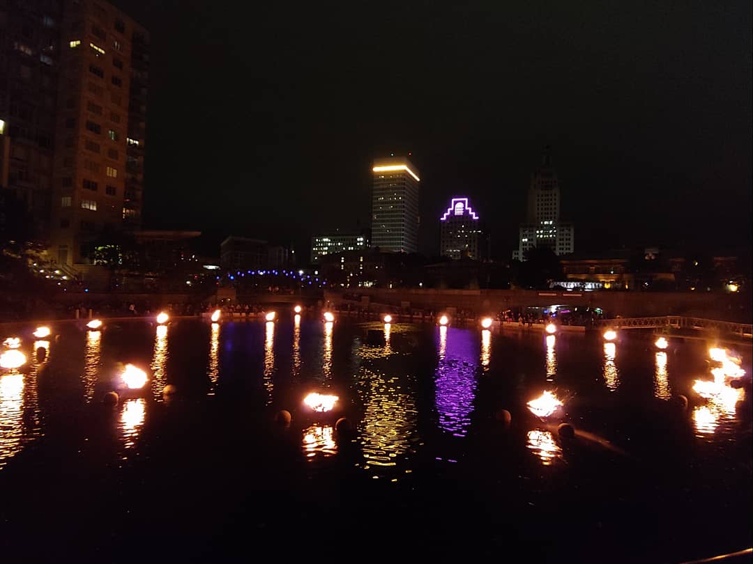 onnie46's tweet photo. another gorgeous night in Providence
@WaterFireProv #ourpvd #waterfire https://t.co/HD6CqKbB81