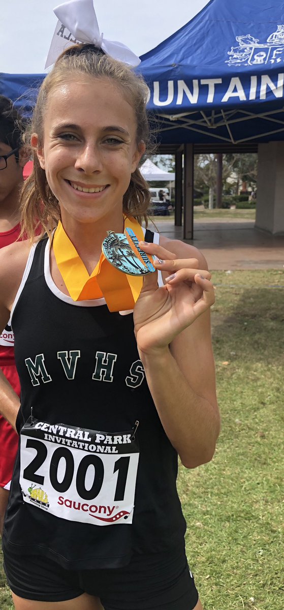 jilllawrence25's tweet photo. My baby girl is making .@MissionVistaHS  so proud!  Another first place medal at the Central Park XC Invitational! She was also interviewed by Mile Split #wave https://t.co/kEYuPVba0l