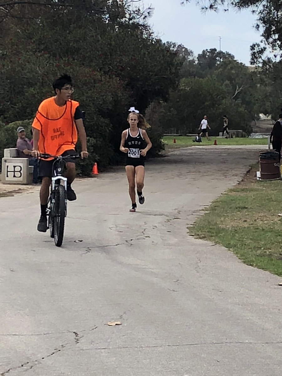 jilllawrence25's tweet photo. My baby girl is making .@MissionVistaHS  so proud!  Another first place medal at the Central Park XC Invitational! She was also interviewed by Mile Split #wave https://t.co/kEYuPVba0l