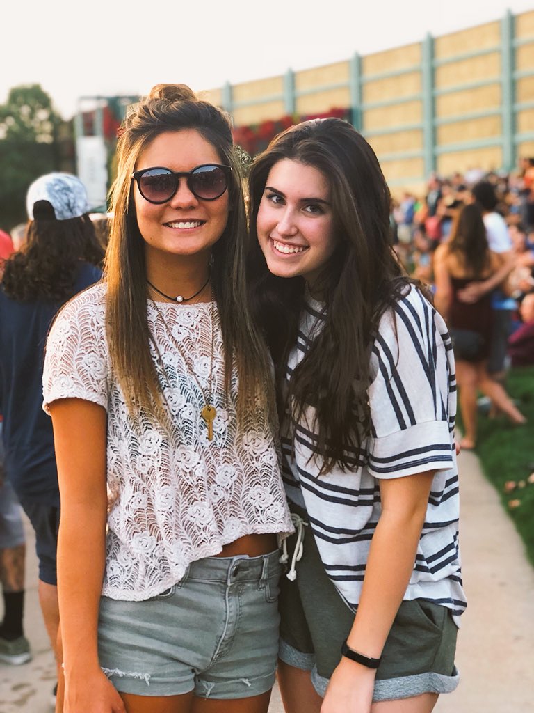 alexbegler's tweet photo. Happy happy happy birthday to the sweetest and most beautiful girl! LOVE YOU more than you know❣️ @leximr130 https://t.co/TcZVkzPlAx