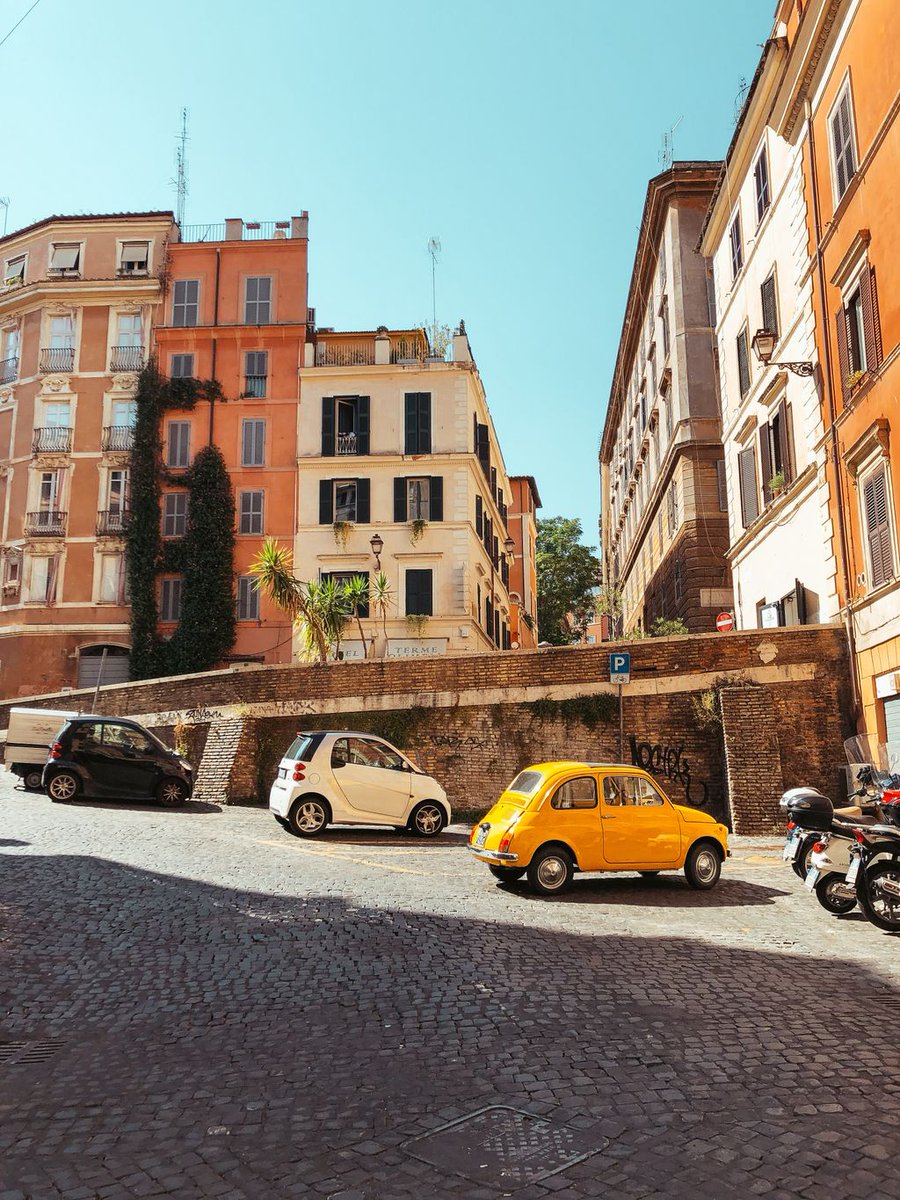 radnature's tweet photo. Italy  https://t.co/bnwyEdgedY