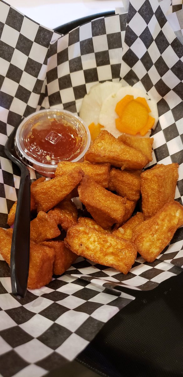 aditin14's tweet photo. @magiccuphouston back again! #magiccup #calimari #peachmango #vietfrappe #fishtofu #lovethisplace #eathere #htowneats https://t.co/aux8N5soFq